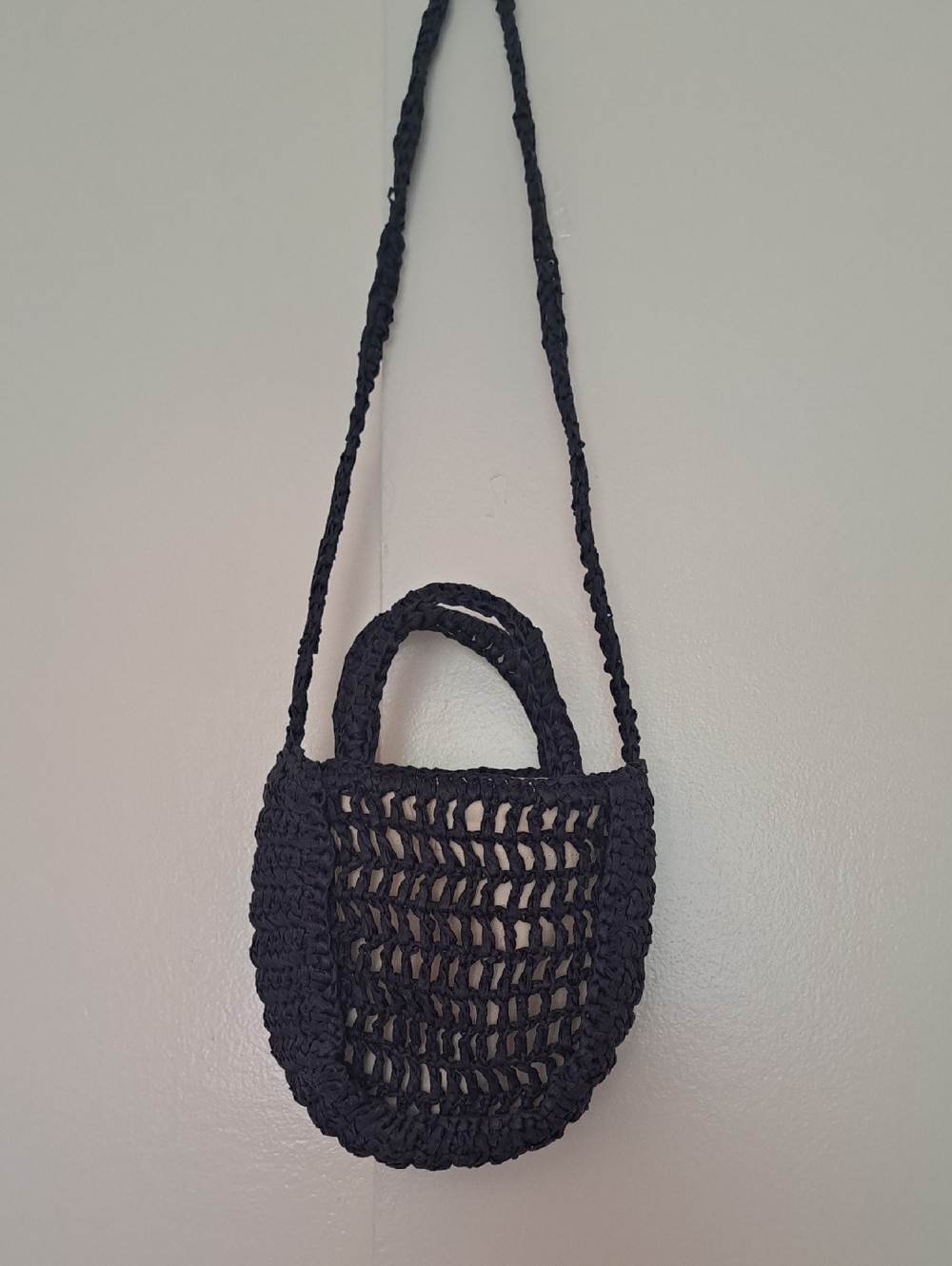 Universal Threads Goods Co. "CIAO " Navy Crochet Tote Handbag - Picture 2 of 7
